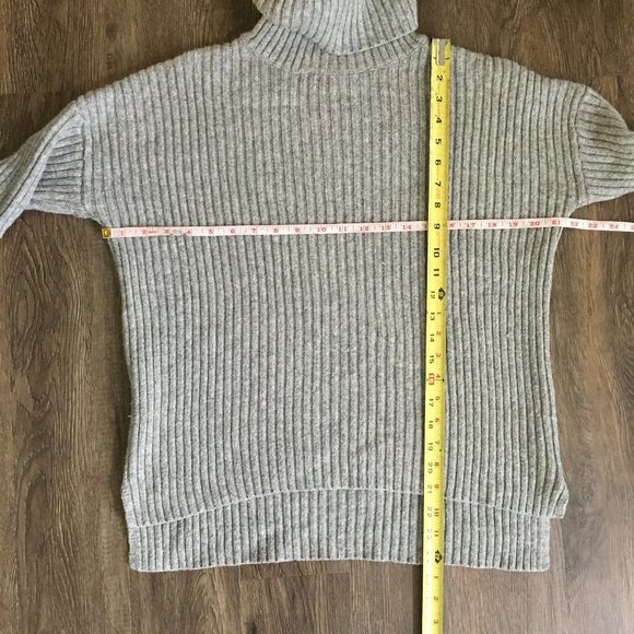 Marine Layer Annie Ribbed Turtleneck Sweater - Picture 10 of 11